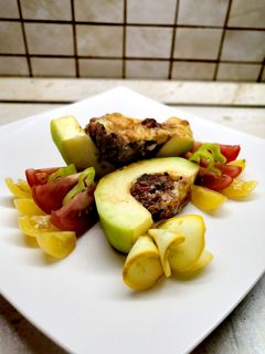 Gluténmentes Húsimádós töltött cukkini recept fotója