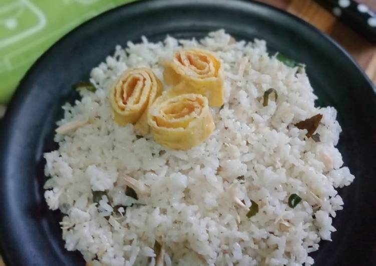 Nasi Goreng Daun Jeruk