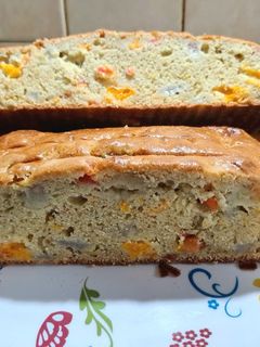 Una foto de Budín húmedo de frutas súper fácil