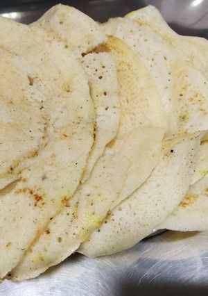 A picture of Plain dosa.