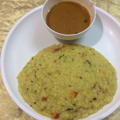 A picture of Moong Dal Lapsi Pongal.