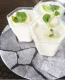 Vanilla panna cotta