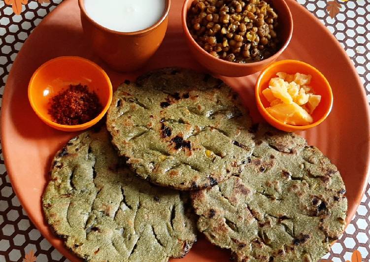 How to Prepare Perfect Hariyali Healthy Jowar Rotla