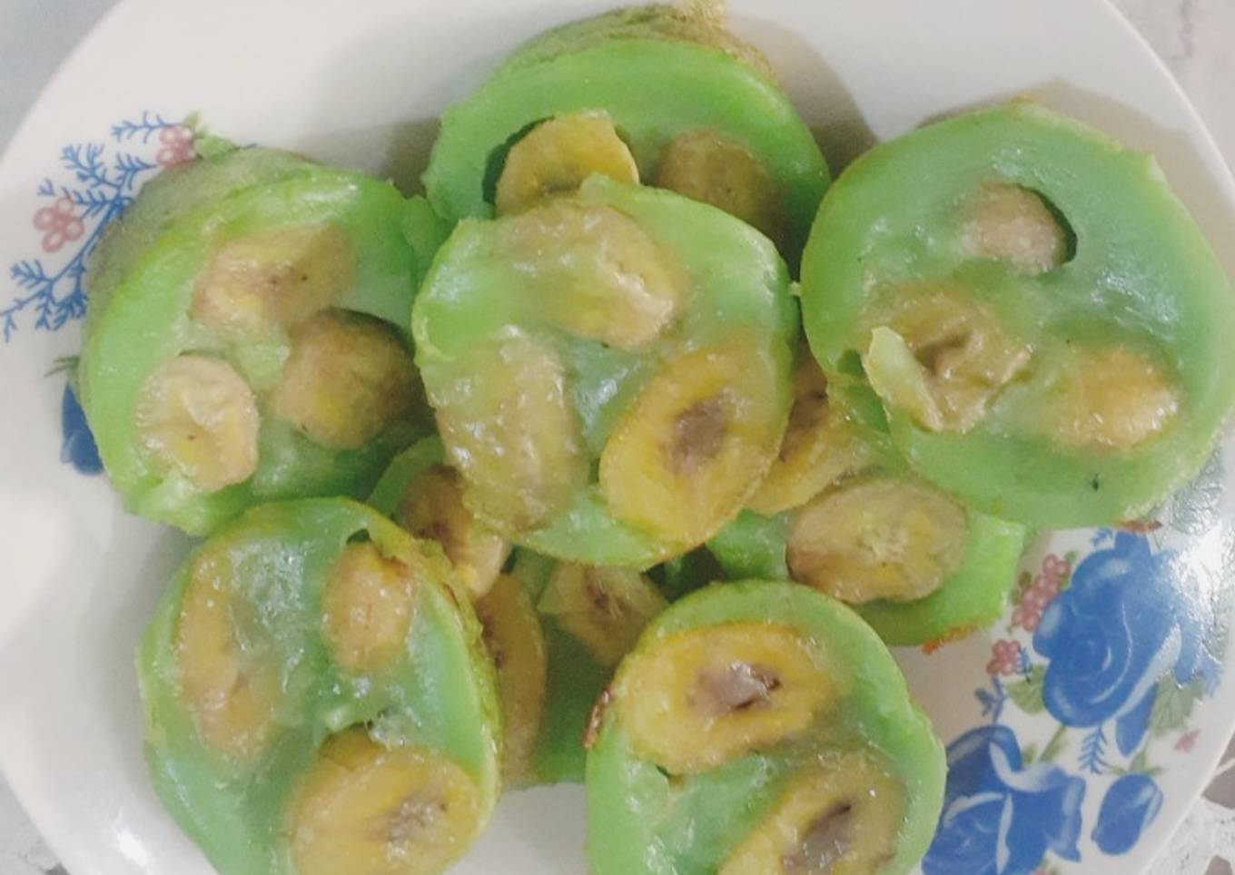 Kue talam pisang pandan