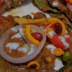 A picture of Palak patta chaat.