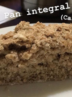 Una foto de Pan de harina integral