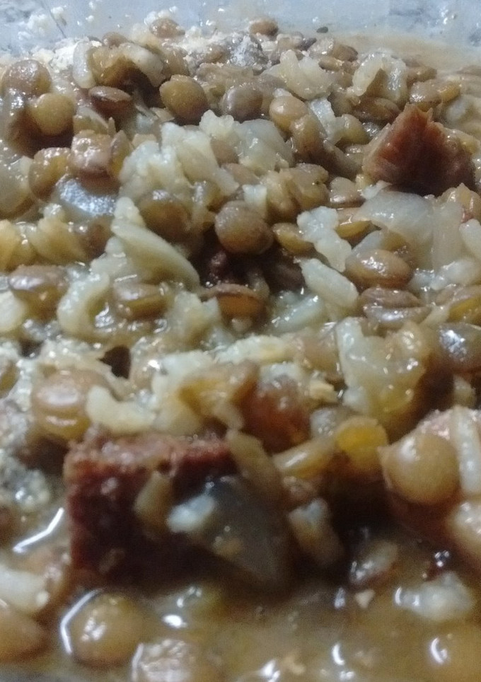 Una foto de Guiso de lentejas con arroz