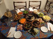 Una foto de higos al vino blanco