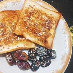 Roti Panggang Madu রেসিপির প্রধান ছবি