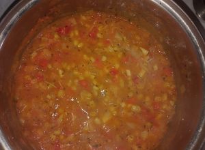 Una foto de Salsa para pastas con trigo candeal pelado