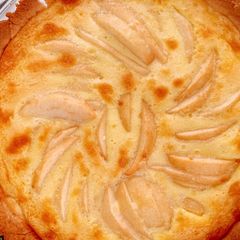 A picture of Bartlett Pear Tart.