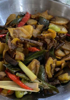 Foto resep Kentang sambal kaki jamur vegetarian