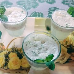 A picture of Amla Juice with Mint.