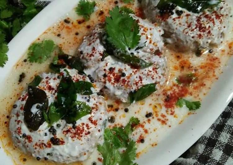 Soya Chunks Dahi Vada