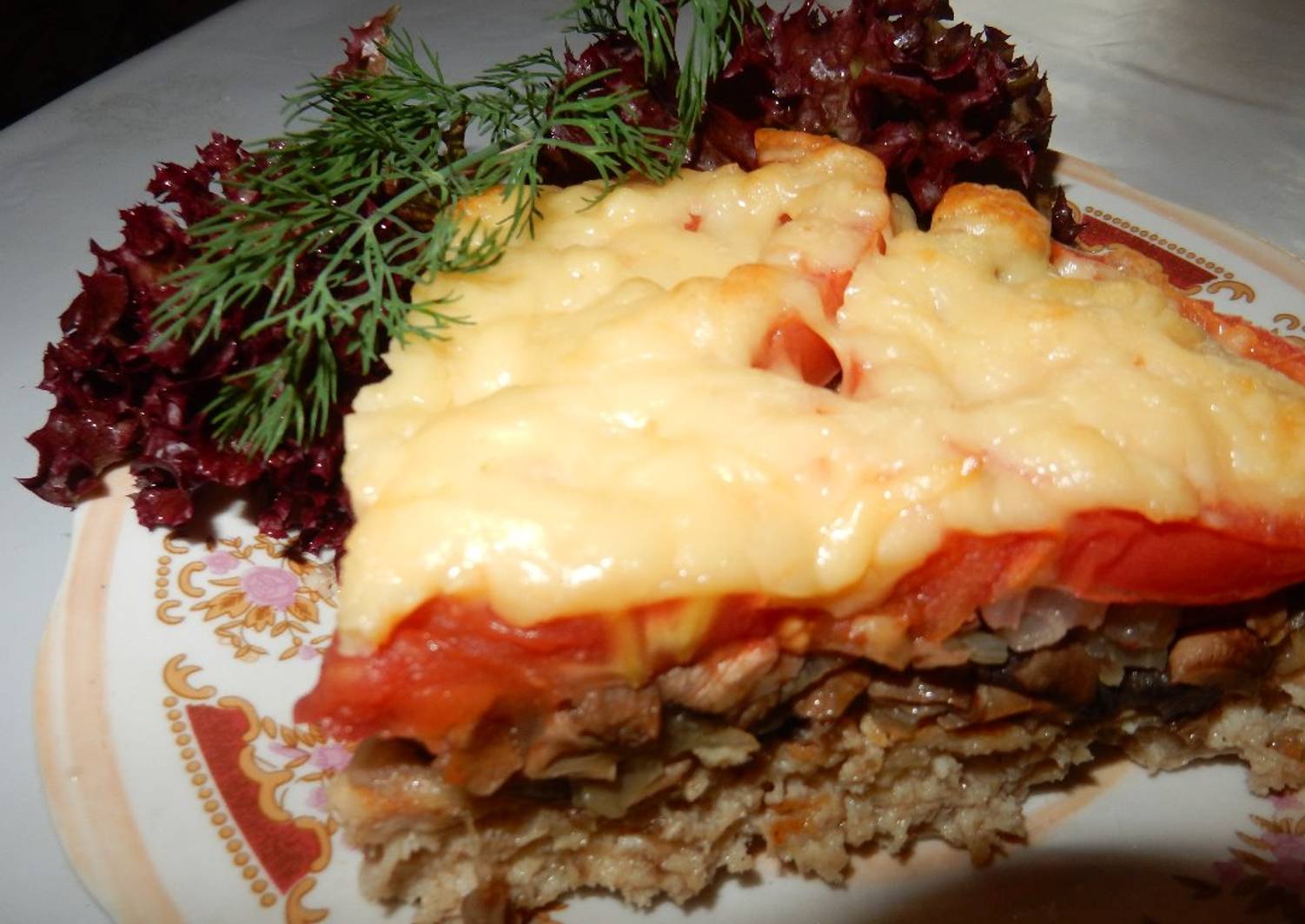 Мясо по французски. Свинина с грибами под сыром. Мясо по французски с грибами говядина. Отбивная с картошкой. Свинина с шампиньонами в духовке.