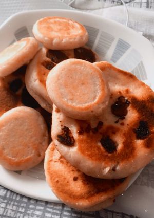 Una foto de GALLETAS con chocolate 🍫(Sin horno)