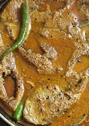 সর্ষে ইলিশ (shorshe ilish recipe in bengali) রেসিপির প্রধান ছবি