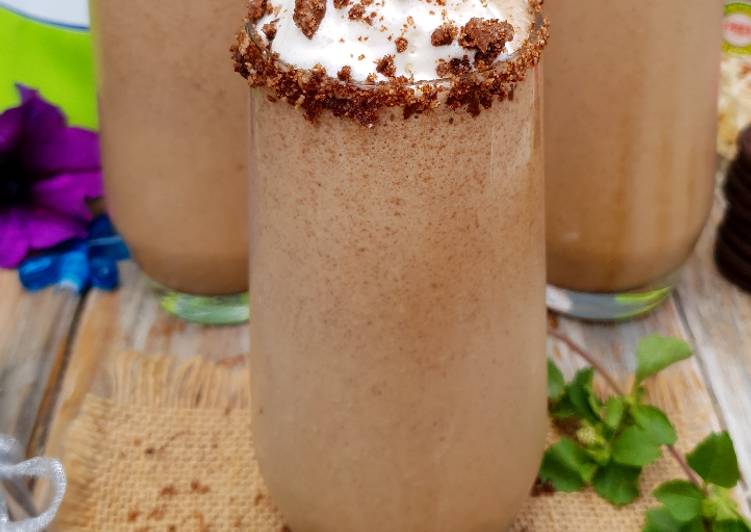 Recipe of Award-winning Choc cookie milkshake