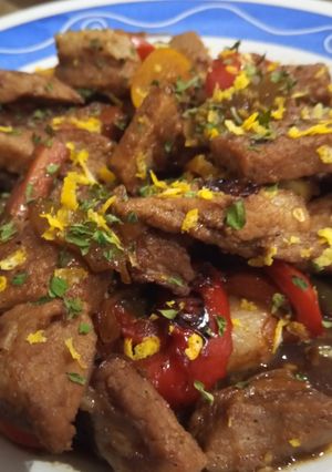 Foto principal de Secreto Ibérico con Verduritas y Salsa Yakiniku al Aroma de Naranja y Hierbabuena