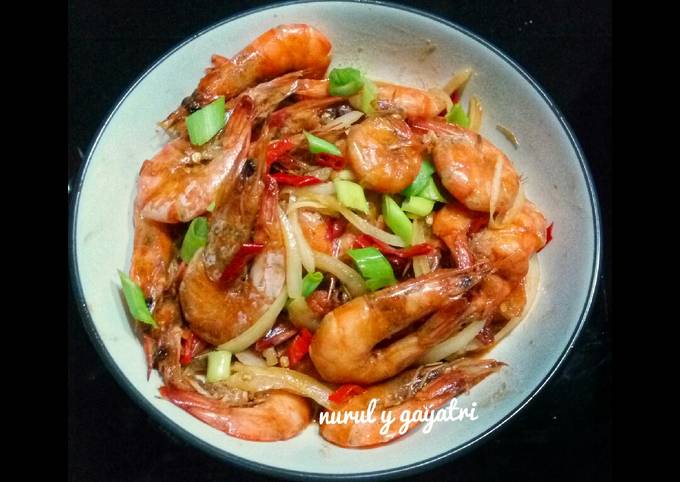 Udang goreng mentega