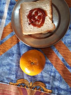 बटर टोस्ट (Butter toast recipe in hindi) रेसिपी मुख्य फोटो