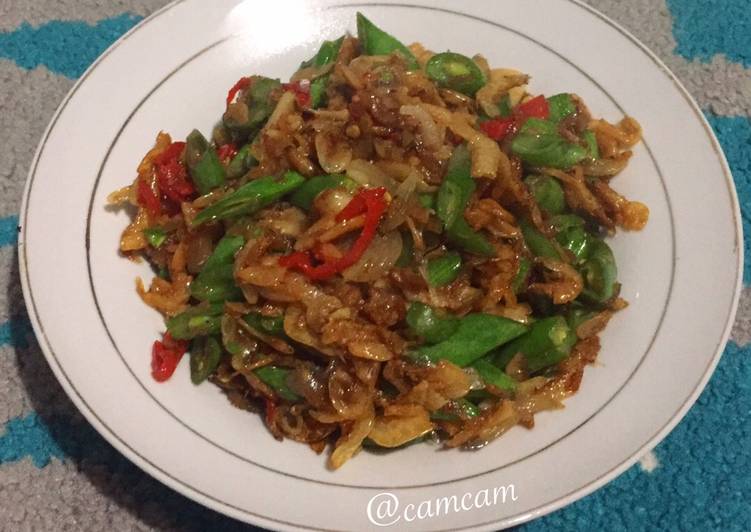 Oseng buncis udang rebon