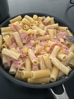 Una foto de Pasta fría perfecta para el veranit☀️