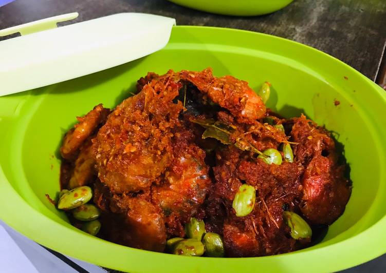 Resep Sambal Lado Udang Petai yang Bikin Ngiler