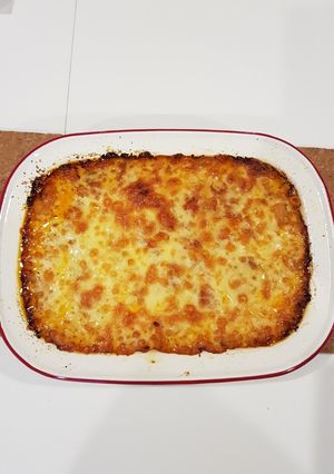 รูปของ Cheesy beef macaroni casserole