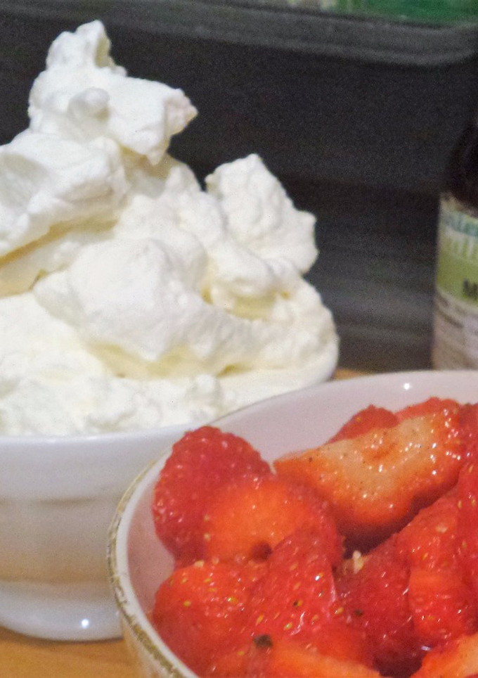 A picture of Whipped Cream.