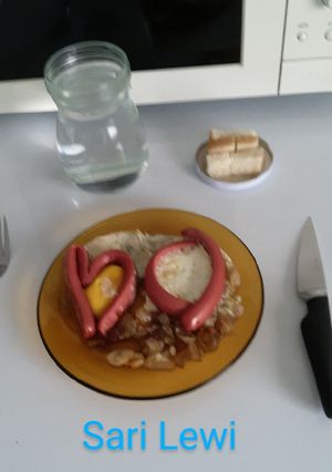Una foto de Fusión de salchichas y huevo en Placa de inducción (5 ingredientes)