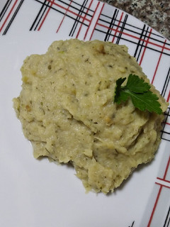 Una foto de Puré vegano de coliflor :)