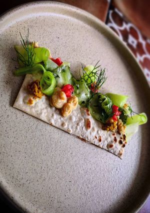 Una foto de Ensalada de Pepino y Hummus