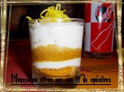 Une photo de mousse citron