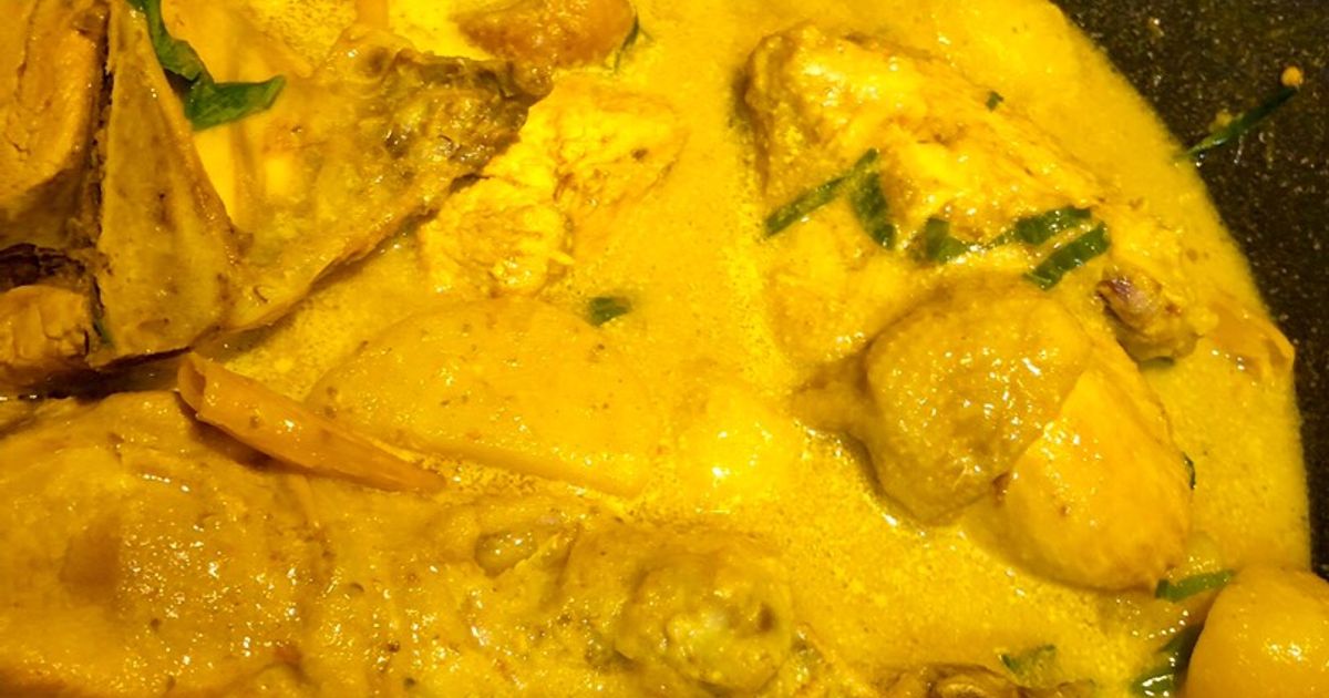 Resipi Ayam Masak Lemak Cili Api oleh Wiwi Wahidah - Cookpad