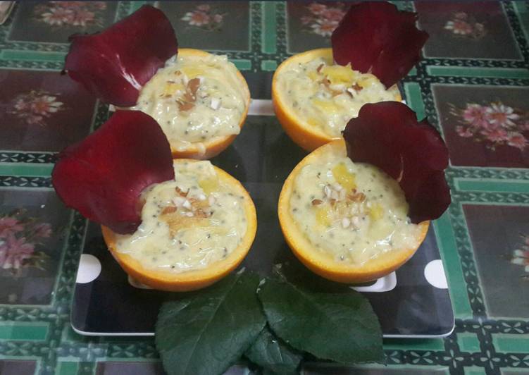 Lauki Custard Kheer in Orange Bowls