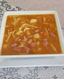 Porotos con tallarines