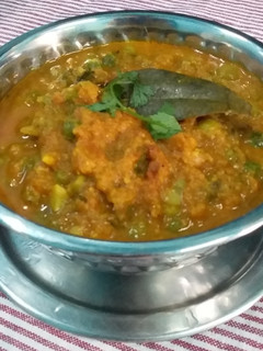 ரெஸ்டாரண்ட் ஸ்டைல் பச்சை பட்டாணி மசாலா /Restaurant style Green Peas Masala செய்முறை முக்கிய புகைப்படம்