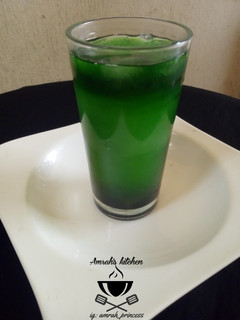 Yadda ake hada lemoned din kukumba ainihin hoton girkin