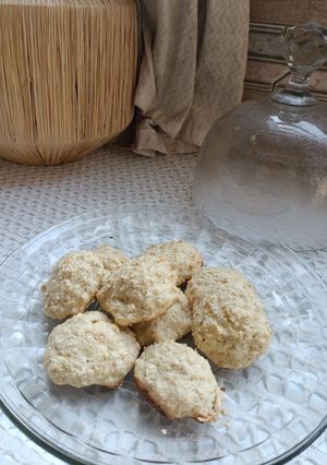 Una foto de Galletas de Coco y Avena Saludables y Económicas!