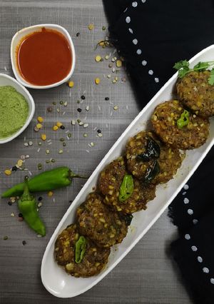 A picture of Mix Dal Kebab.