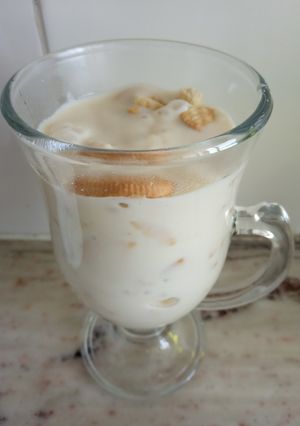Una foto de Crema con galletitas