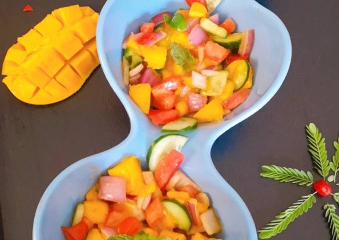 Mango salsa