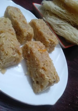 সেমাইয়ের বরফি (semaier burfi recipe in Bengali) রেসিপির প্রধান ছবি