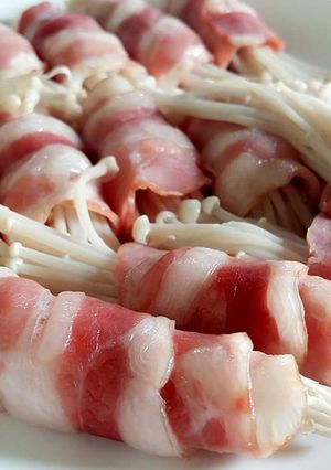 รูปของ เห็ดพันเบคอน 🥓