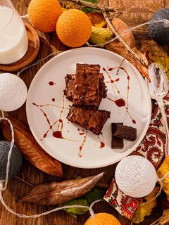 Une photo de Brownie cœur confiture de lait choco-noisette