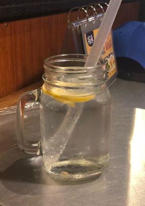 Una foto de Sprite con limón 🍋
