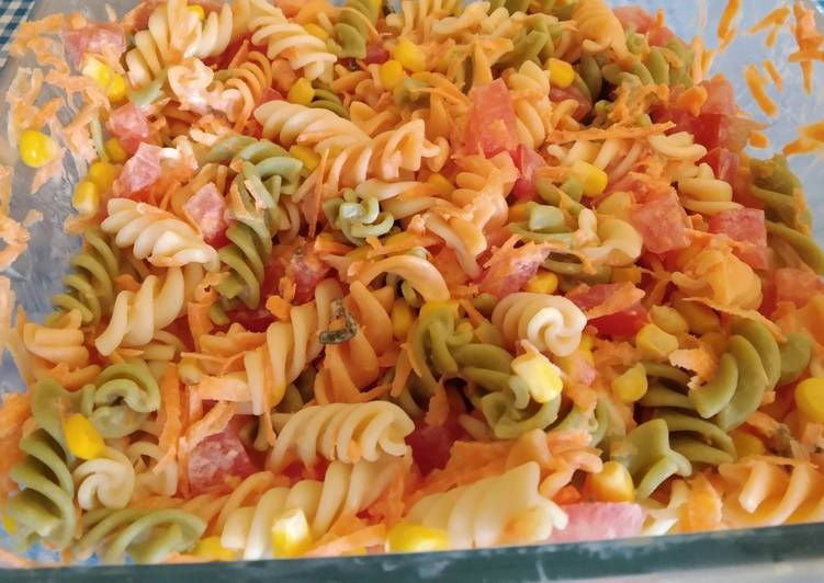 Ensaladilla de pasta fría