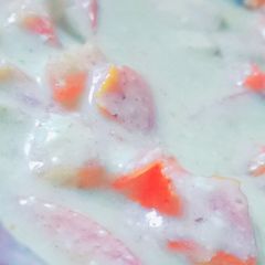 A picture of Kachumbar raita.