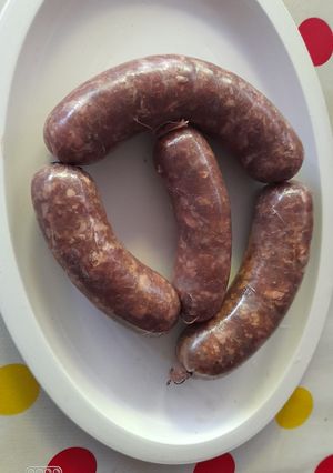 Una foto de Chorizo argentino y choripan al estilo Ulises